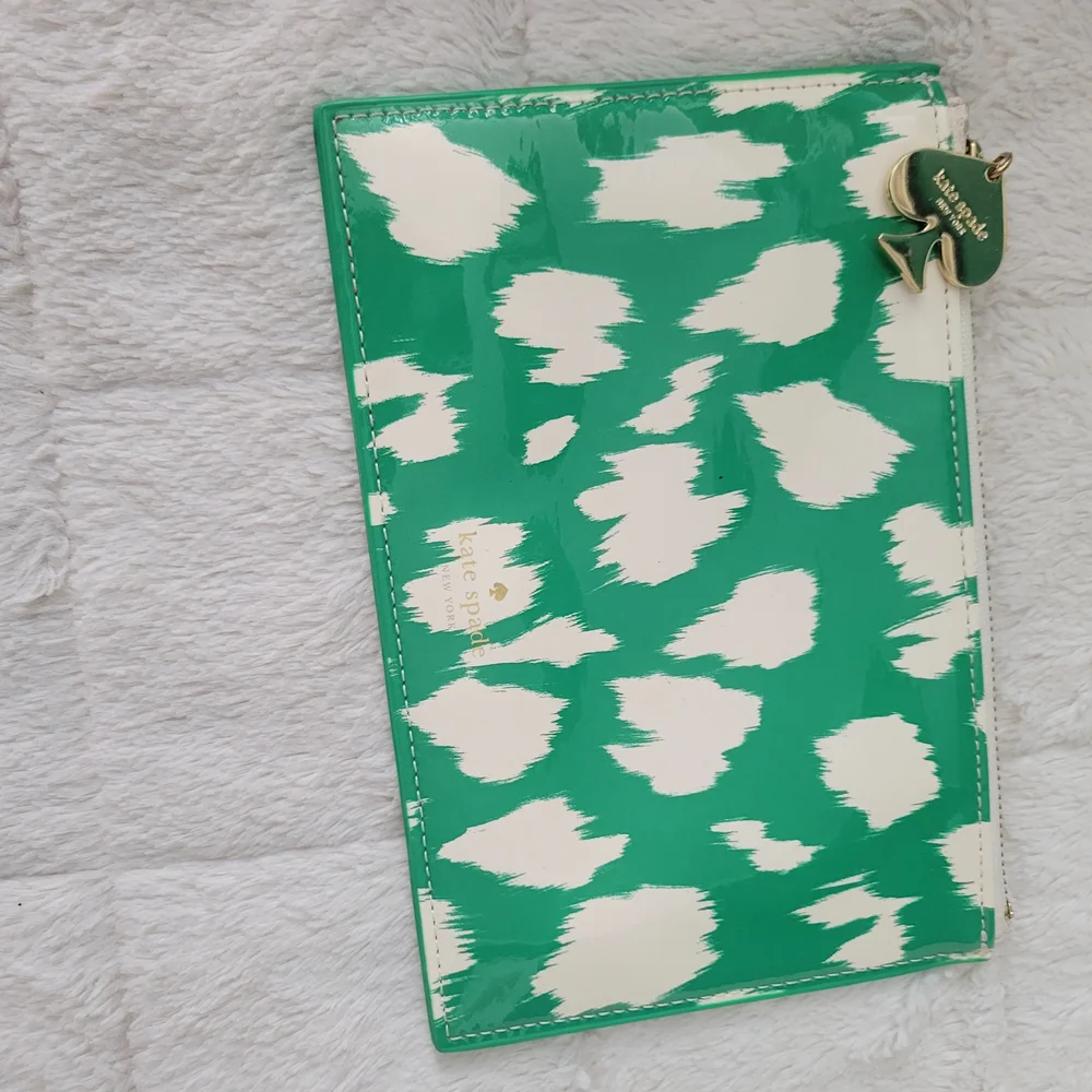 Kate Spade Green and White Geometric Pattern Make-up Pouch Bag Gold Hardware
